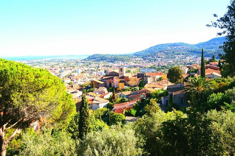 Appartement Familial - 7Pers- Hyeres-Centre Екстер'єр фото